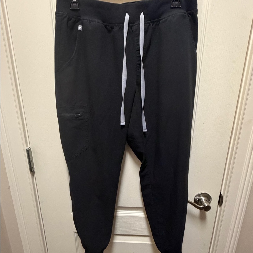 Figs Black Jogger Sweatpants with grey Drawstring